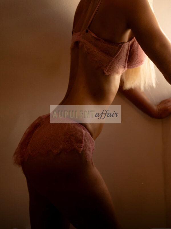 Tracy Wild Escort Companion Cape Town/fee. 2 hours R 25,000 / DEPOSIT OF R10,000 UPFRONT fees OVERNIGHT STAY R45,000/ Deposit of R20,000 UP