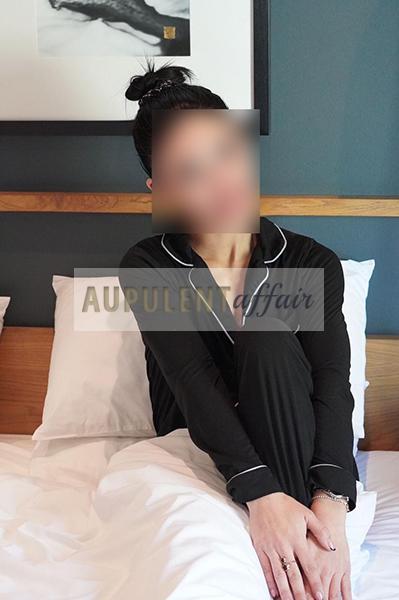 Helga Price escort companion Cape Town